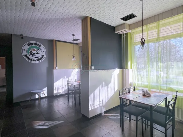 Kiadó kereskedelmi és ipari ingatlan Szeged 177 nm