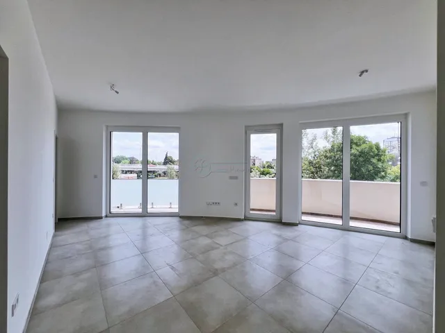 Eladó lakás Szeged 66 nm