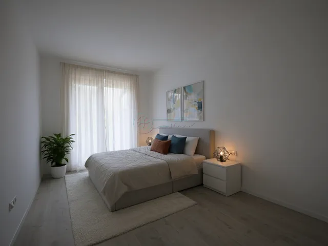 Eladó lakás Szeged 68 nm