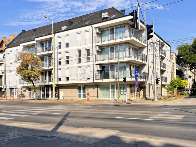 Eladó ház Szeged 1793 nm