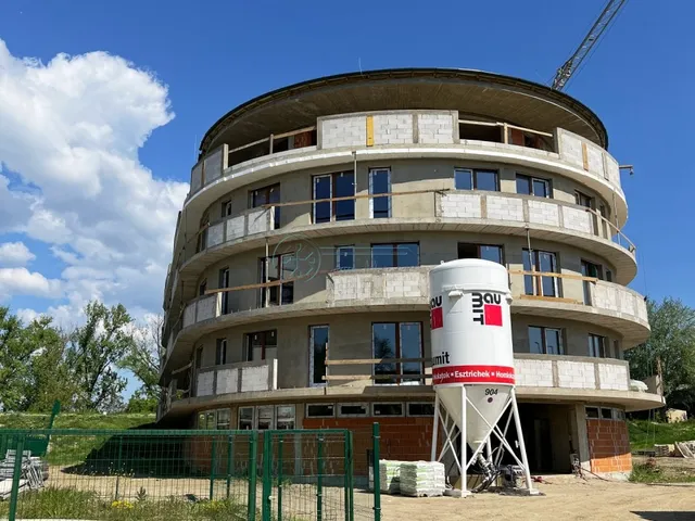 Eladó lakás Szeged 48 nm