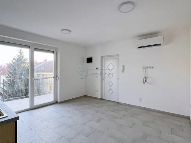Eladó ház Szeged 1793 nm