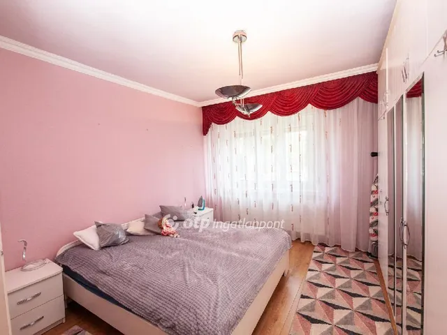 Eladó ház Nagyhalász 145 nm
