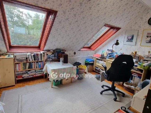 Eladó ház Budapest III. kerület, Táborhegy 154 nm