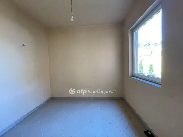 Eladó ház Budapest XVI. kerület, Árpádföld 276 nm