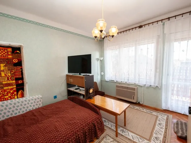 Eladó ház Iklad 176 nm