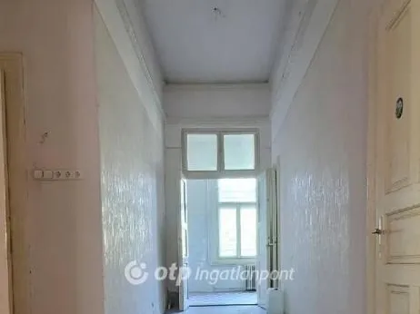 Eladó ház Budapest XVI. kerület 231 nm