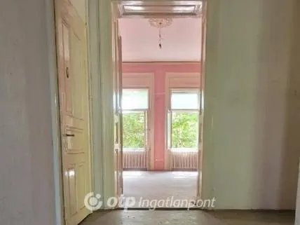 Eladó ház Budapest XVI. kerület 231 nm