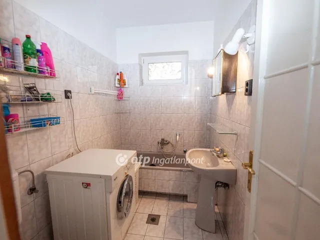 Eladó ház Csömör 309 nm