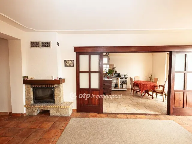 Eladó ház Csömör 309 nm