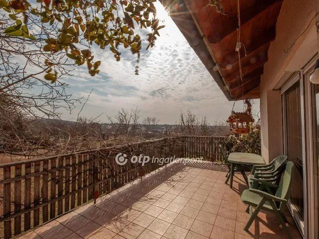 Eladó ház Csömör 309 nm