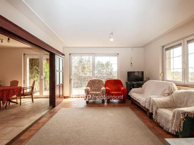 Eladó ház Csömör 309 nm