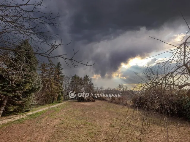 Eladó ház Csömör 309 nm