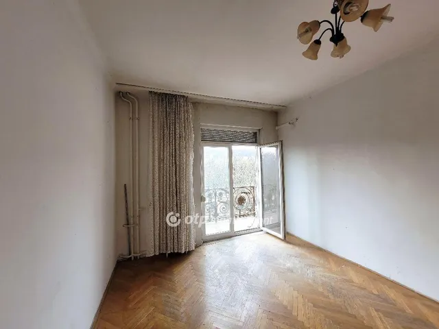 Eladó lakás Budapest II. kerület, Országút 113 nm