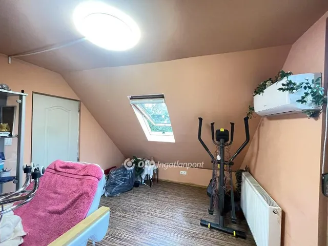 Eladó ház Budapest XVII. kerület, Rákoshegy 88 nm