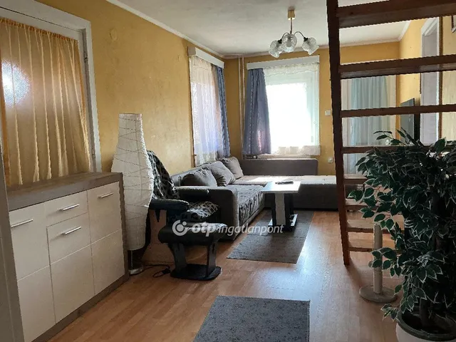 Eladó ház Mogyoród 150 nm