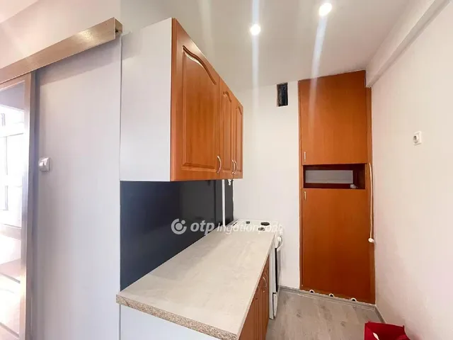 Eladó lakás Budapest XV. kerület, Újpalota 36 nm