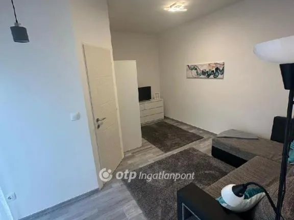 Eladó lakás Budapest XV. kerület 30 nm