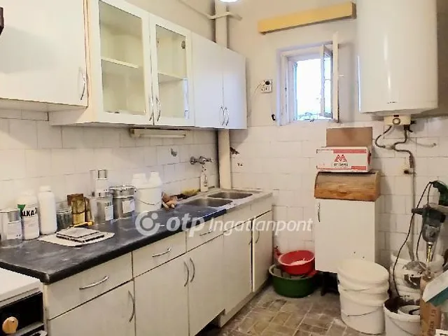Eladó ház Budapest XVI. kerület, Rákosszentmihály 210 nm