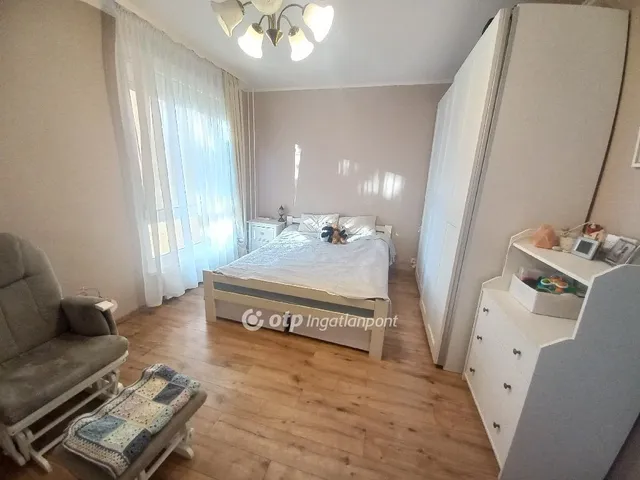Eladó lakás Budapest XV. kerület, Újpalota 70 nm