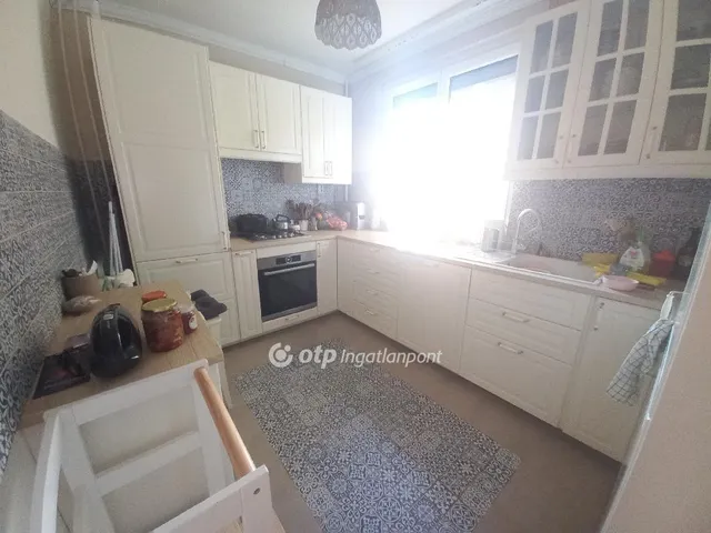Eladó lakás Budapest XV. kerület 70 nm