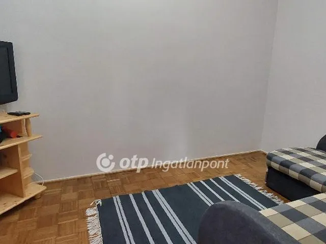 Eladó üdülő és hétvégi ház Siófok, Sóstó 81 nm