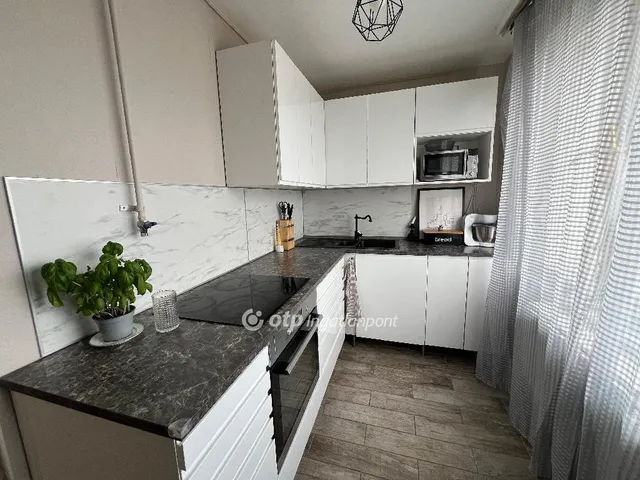Eladó lakás Budapest XV. kerület 73 nm