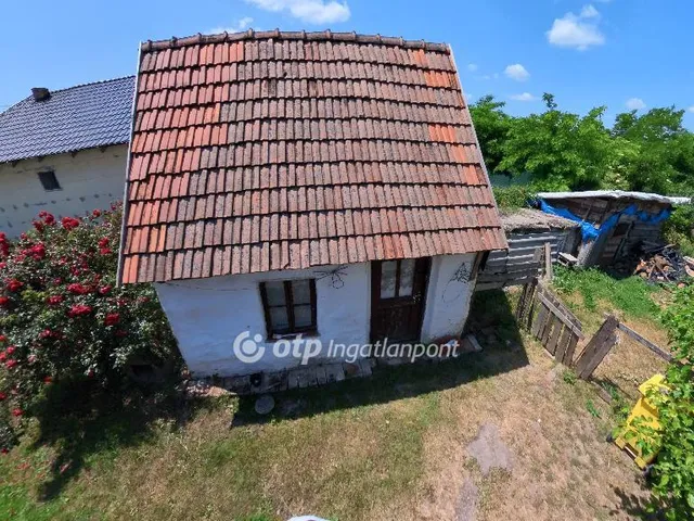 Eladó ház Tiszakeszi 68 nm