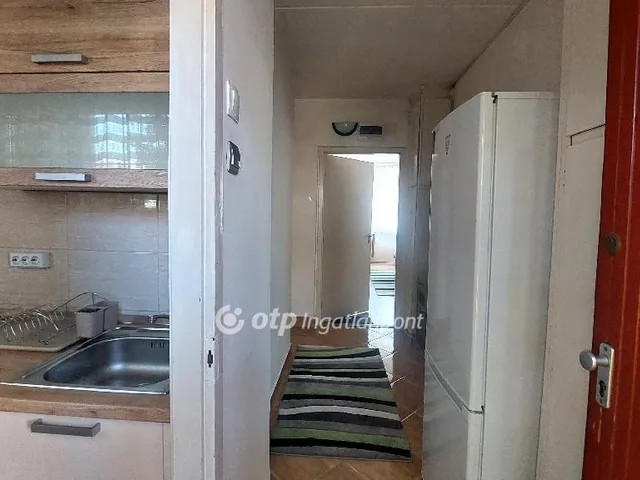 Eladó lakás Budapest X. kerület, Újhegy 49 nm