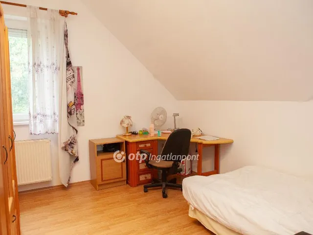 Kiadó lakás Budapest XVIII. kerület, Miklóstelep 111 nm