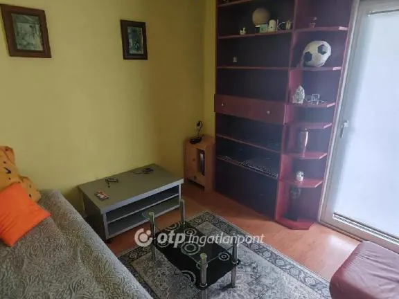 Eladó ház Adony 30 nm