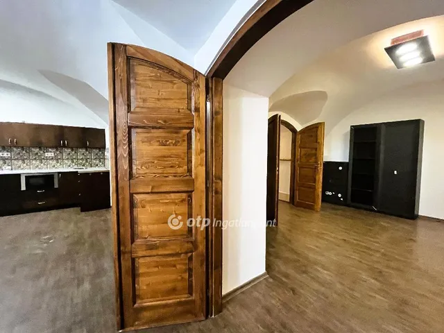 Eladó lakás Budapest VIII. kerület 66 nm