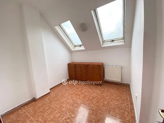 Eladó ház Budapest XIV. kerület, Alsórákos 248 nm