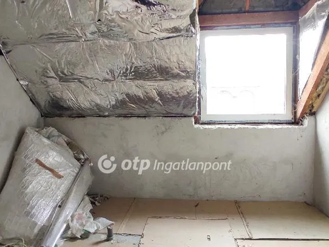 Eladó ház Budapest XVI. kerület, Árpádföld 241 nm