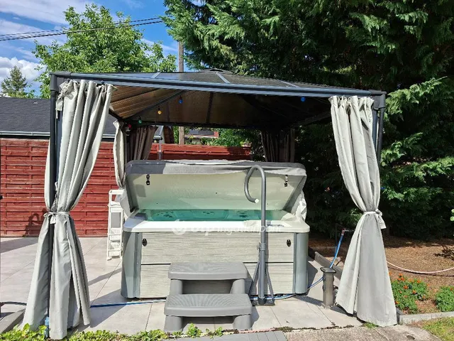 Eladó ház Fót, Kisalag 215 nm