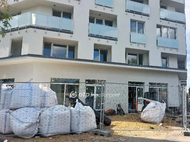 Kiadó kereskedelmi és ipari ingatlan Budapest XIV. kerület, Kiszugló 363 nm