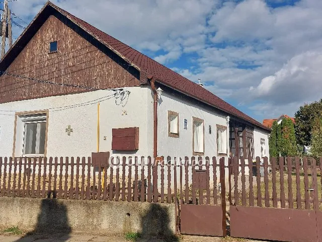 Eladó ház Isaszeg 87 nm
