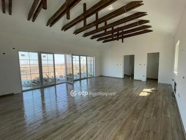 Eladó ház Veresegyház 130 nm