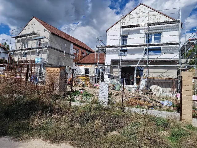 Eladó ház Pomáz 150 nm