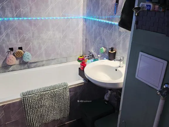 Eladó lakás Budapest XV. kerület, Újpalota 35 nm