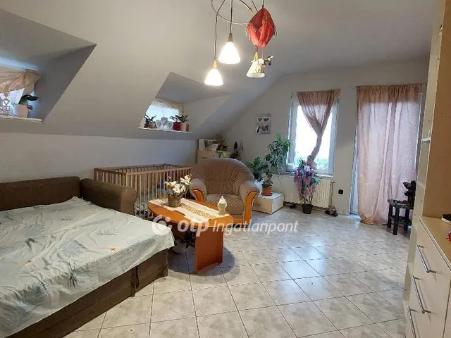 Eladó ház Veresegyház, Revetek 246 nm