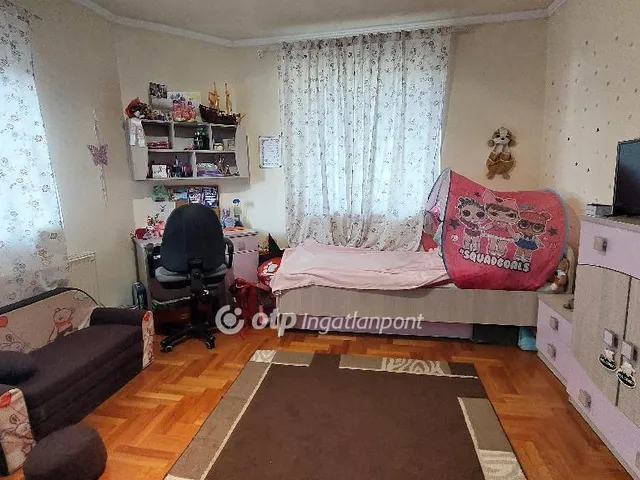 Eladó ház Veresegyház, Revetek 246 nm