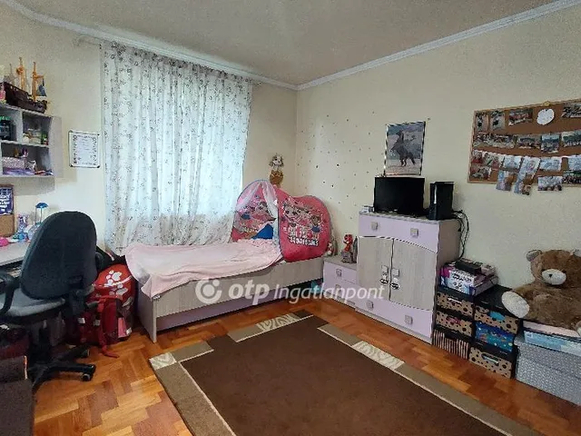 Eladó ház Veresegyház, Revetek 246 nm