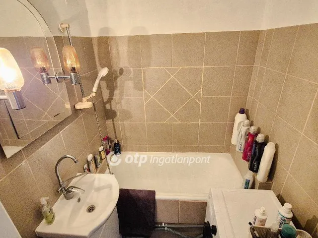 Eladó lakás Budapest XV. kerület 69 nm