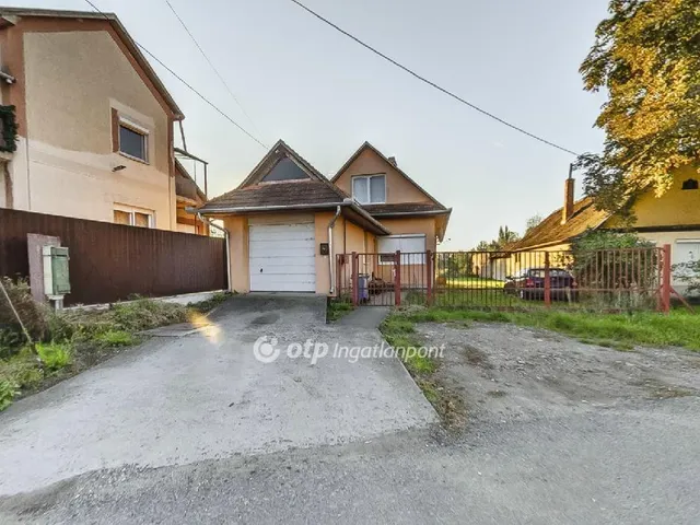 Eladó ház Hatvan 120 nm