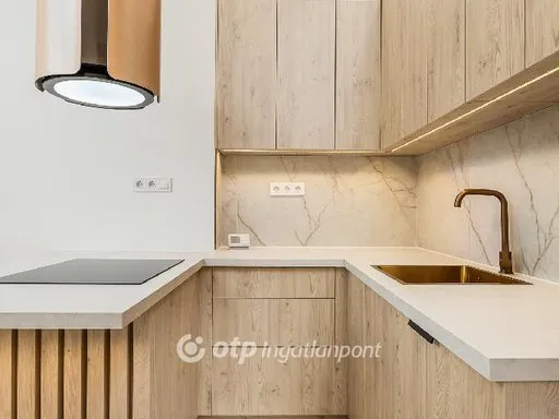 Eladó lakás Budapest I. kerület, Várnegyed 101 nm