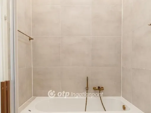 Eladó lakás Budapest I. kerület, Várnegyed 101 nm