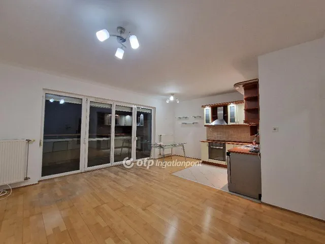 Eladó lakás Budapest IV. kerület, Káposztásmegyer 55 nm