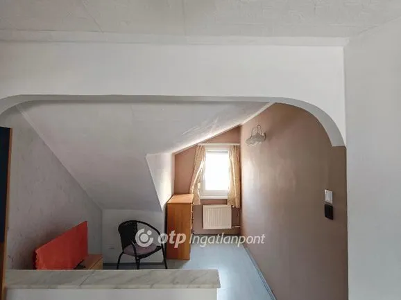 Eladó ház Budapest III. kerület, Békásmegyer 160 nm