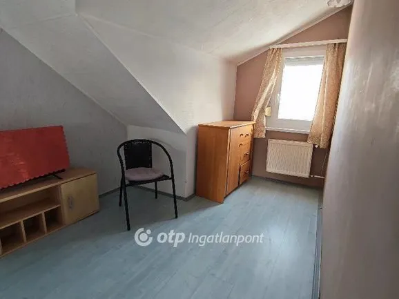 Eladó ház Budapest III. kerület, Békásmegyer 160 nm